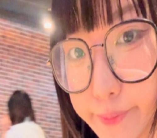 和San皇打牌！周敢敢分享线下符文战场卡牌实战：继续训练