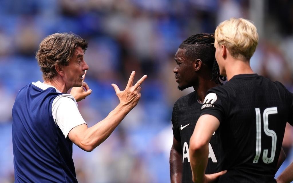 天空：由于库杜斯和贝里瓦尔伤缺，特尔