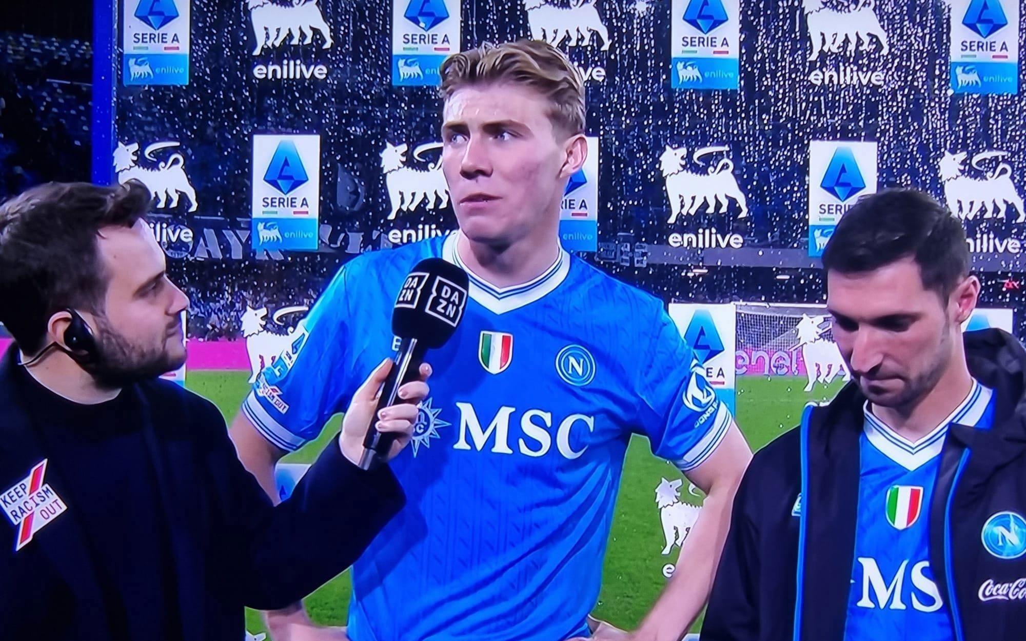 霍伊伦：为那不勒斯效力让我成长德布