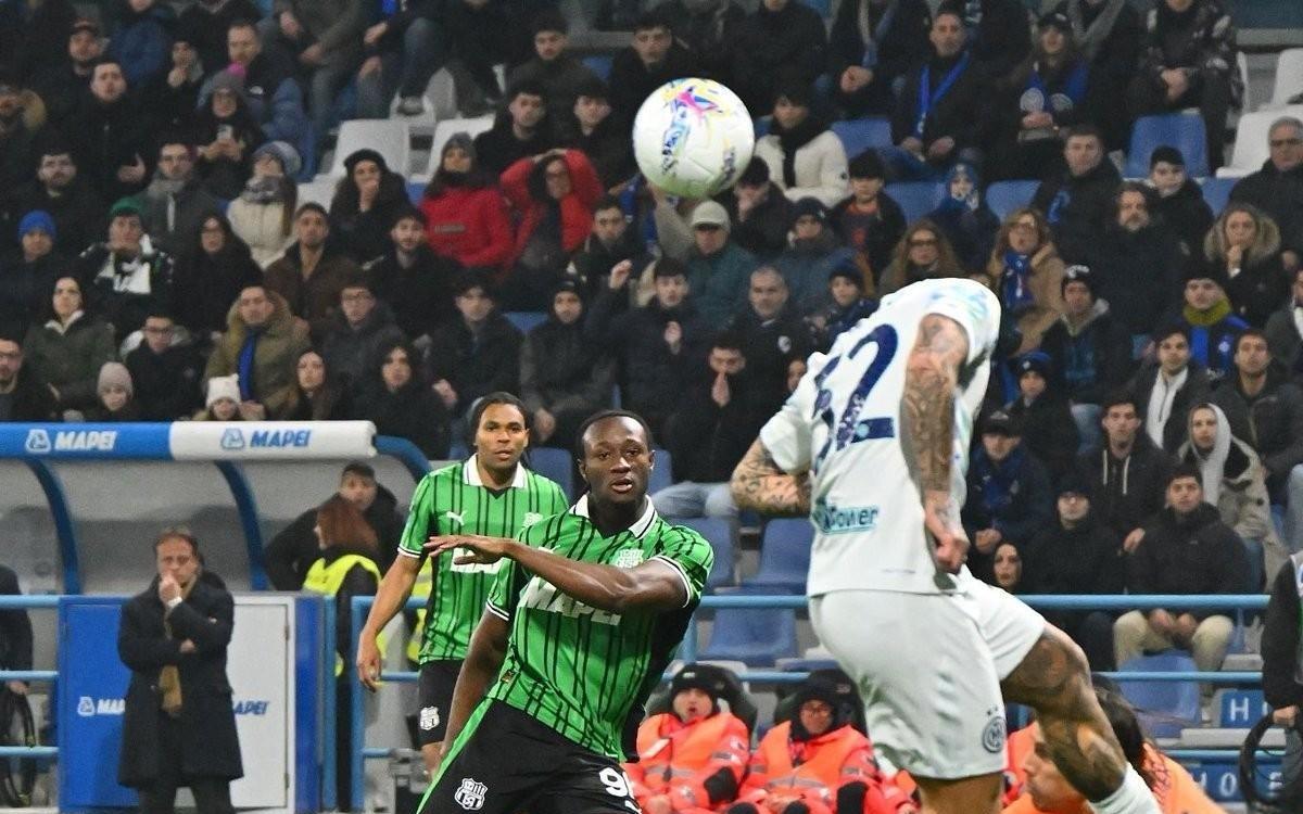 跟队：萨索洛中场伊斯梅尔科内让国米