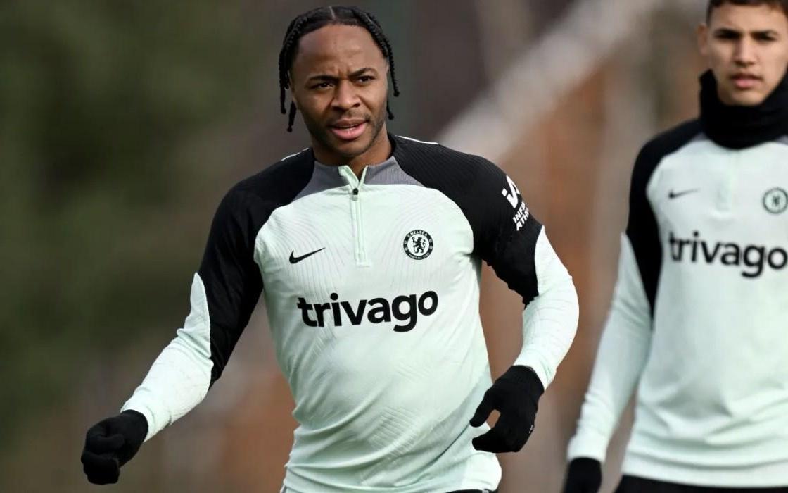 泰晤士报：斯特林拒绝了西汉姆联的租借提议，他倾向永久转会