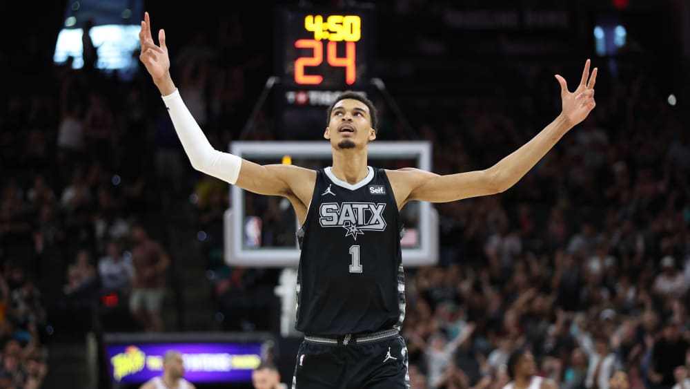 冲击NBA门面,文班满血回归!美媒晒新赛季5大目标:包揽DPOY+MVP