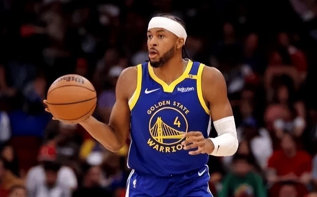 勇士这两首发纯纯黑洞！穆迪攻守全崩难稳定，格林太影响节奏了！