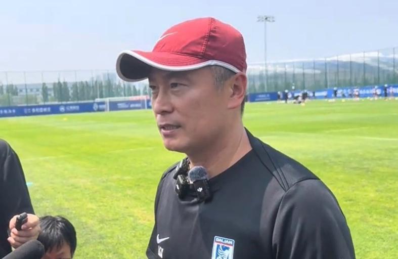 英博起大早赶晚集！铁人下手太快蓉城