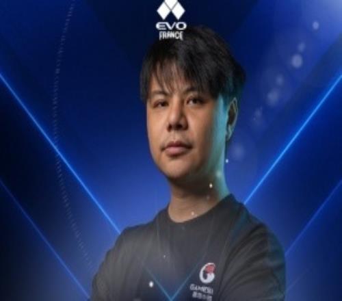 首位在拉斯维加斯、日本、法国夺冠的选手，小孩拿下第五个EVO冠军！