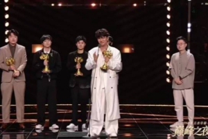 Cat获2025年度最具影响力赛事主播：这个赛场真的太让人迷恋了