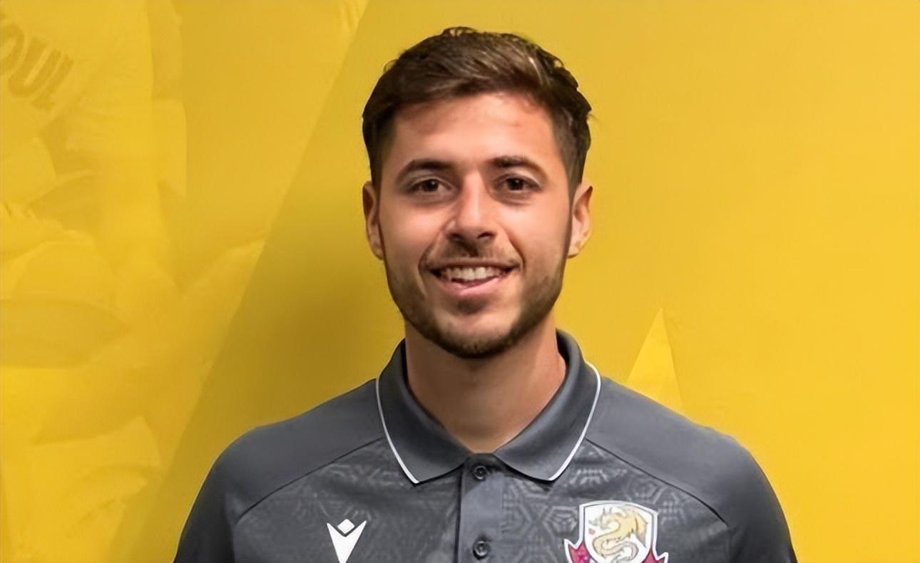 意外！郑智带领青岛西海岸首轮输浙江