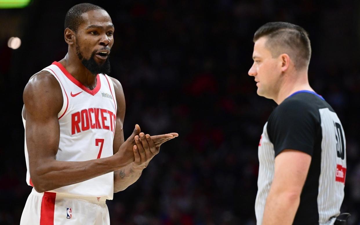 3人合砍74+25+22！火箭胜灰熊，三巨头全面崛起！申京状态回暖