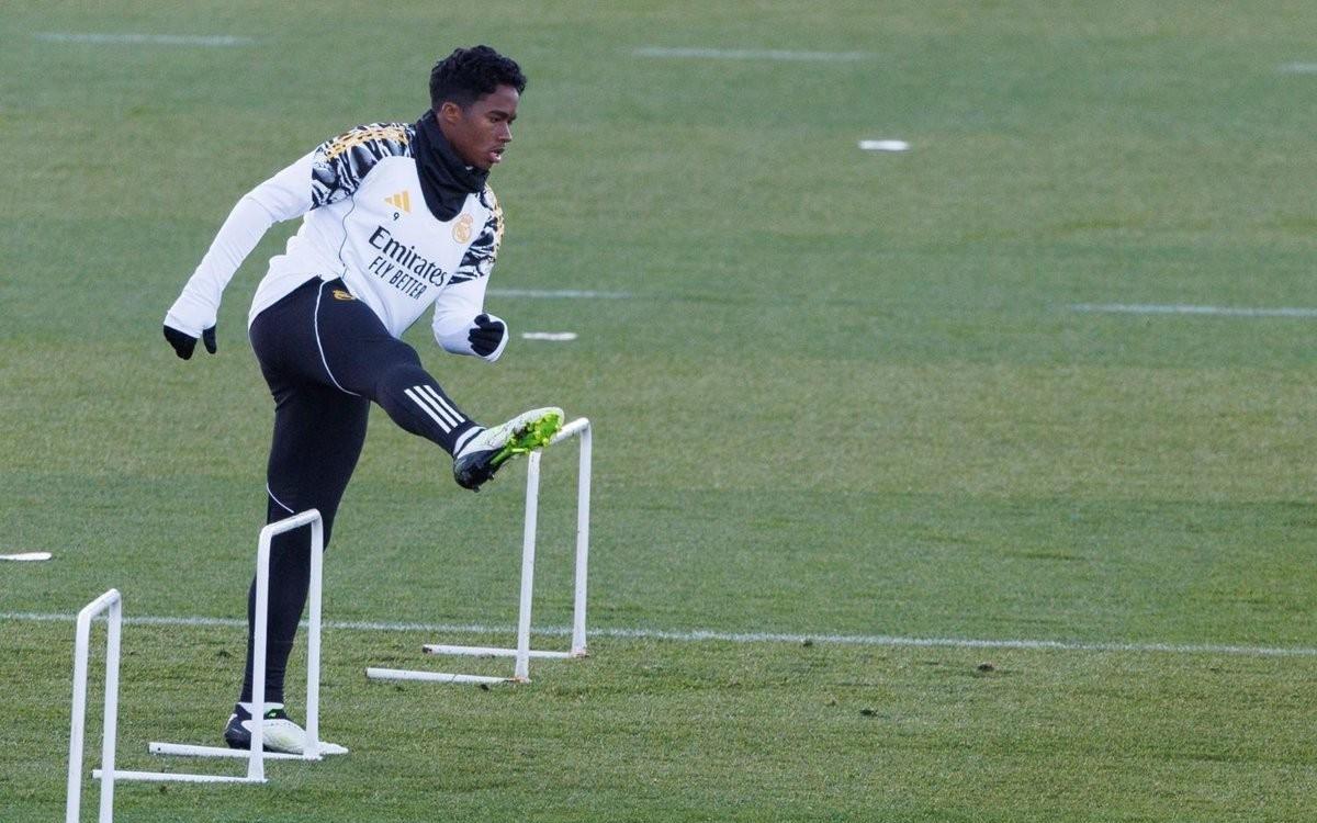 马卡：如果姆巴佩缺阵，阿隆索可能安排