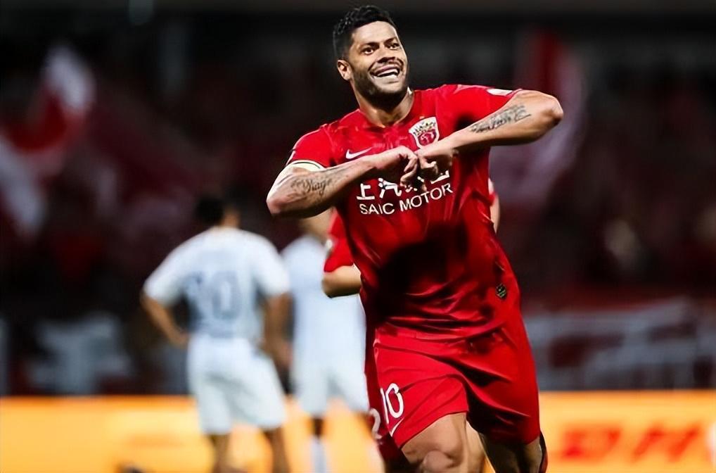 大连英博在2026赛季要想提前保级，还要靠这三位外援，马莱莱领衔