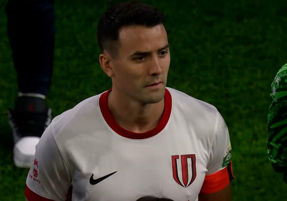 无缘冠军后，蓉城离队第1人浮现：失误致丢球！半场被徐正源换下