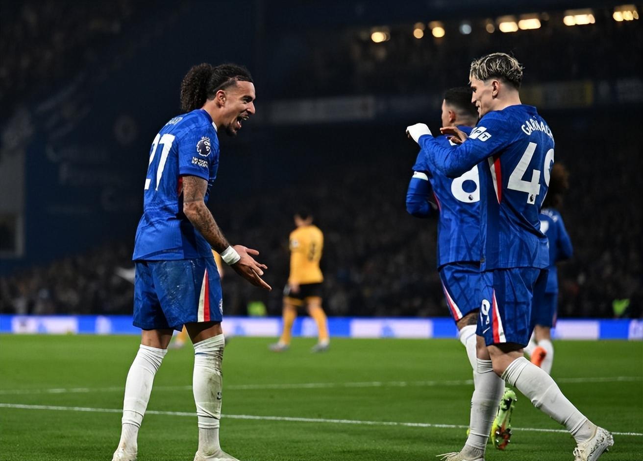 03！加纳乔助攻双响英超副班长赛季首