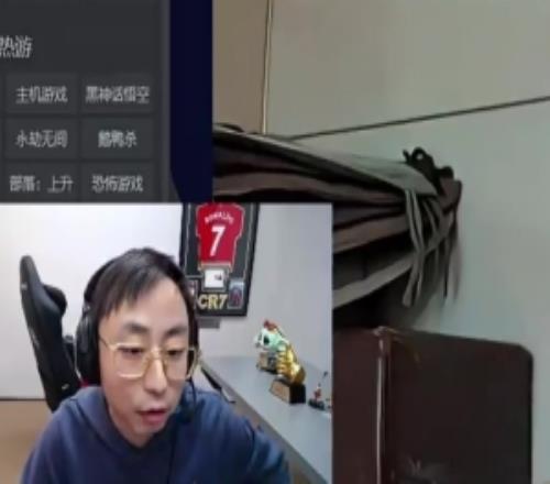 水晶哥：我跟你说乌兹不可能复出的我们这个年纪家庭为重！