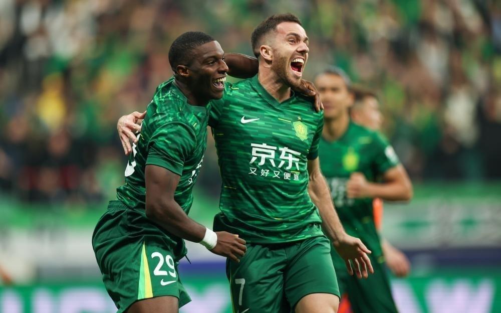 塞鸟头球建功！国安单季狂轰81球，创队