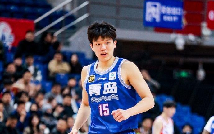 姚明、易建联当年在CBA打出什么数据杨瀚森差距太大了