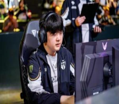 11组精彩了！世界赛改制以来GEN首次在瑞士轮告负此前7胜0负