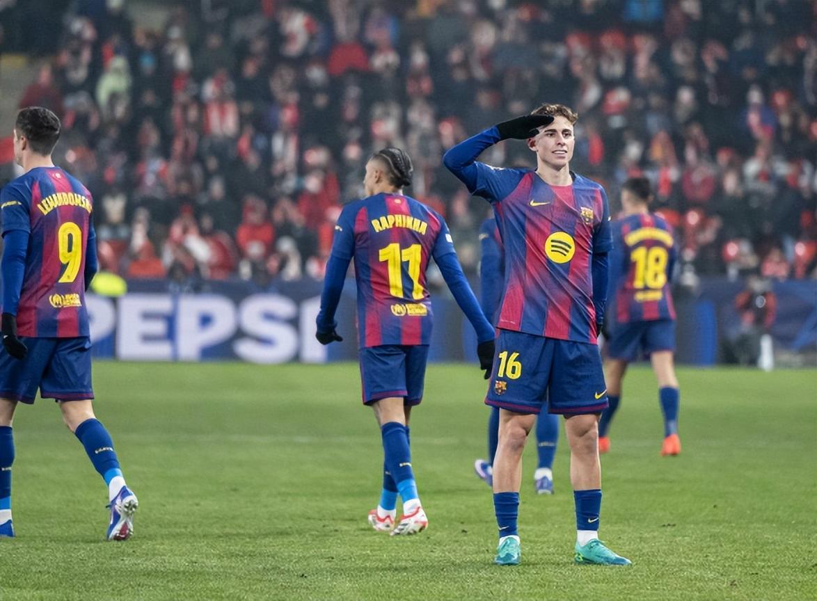 42！莱万另类双响，巴萨2记世界波，拒绝