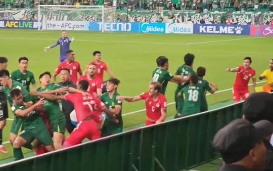 国安亚冠赛爆发冲突，河内队球员挑衅