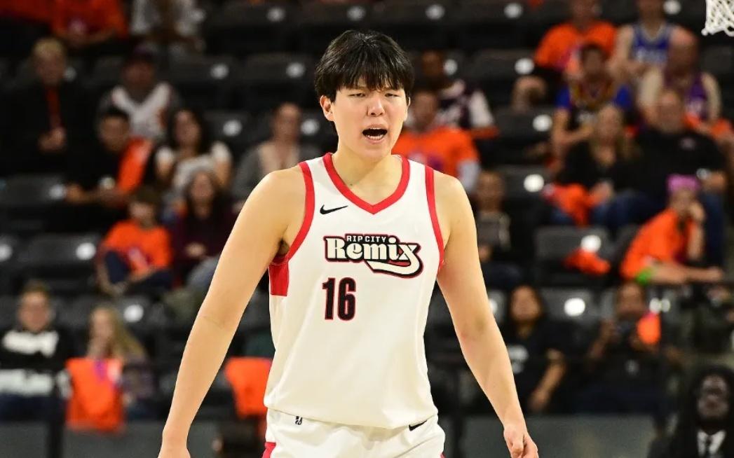 杨瀚森又破纪录！开拓者进行官宣，但是机会太少