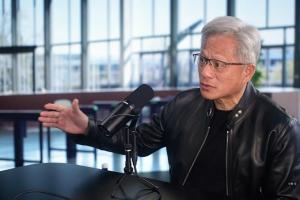 黄仁勋罕见谈生死：希望在工作中突然离世最好当场毙命毫无痛苦