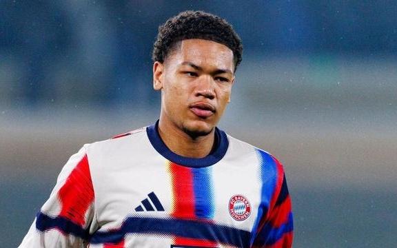 拜仁门将荒！16岁小将欧冠救火，晚上踢