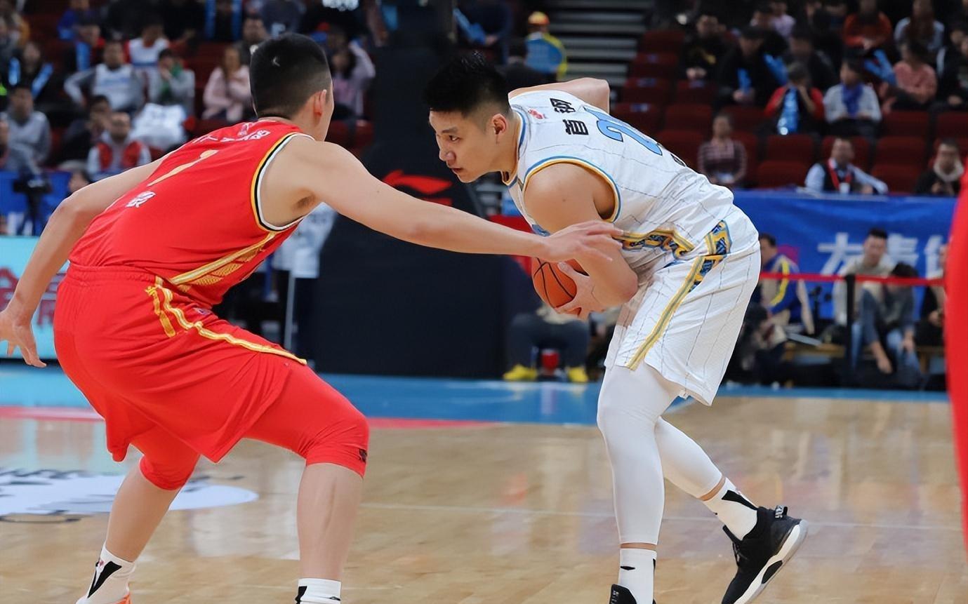 投奔李根！前北京首钢球员重返职业联