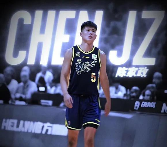 还需适应！广东新星4中0得2分杜锋给足了出场时间