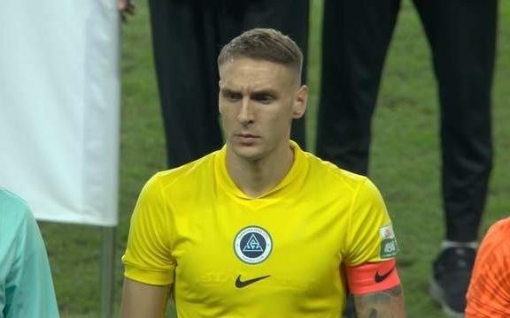 中超冠军留在上海，海港打平夺冠申花剩理论可能指望大连阻击