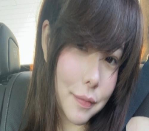 国外解说Mayumi晒照：我已经到上海了