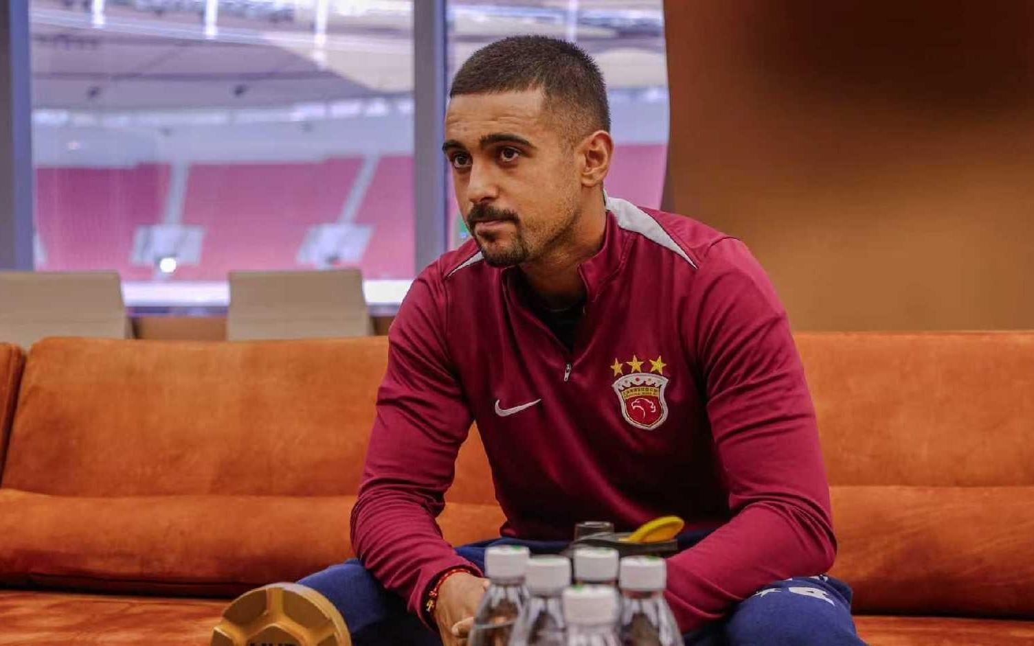 懂球帝中超MVP丨莱昂纳多：希望尽快恢复，赶上对阵浙江的比赛