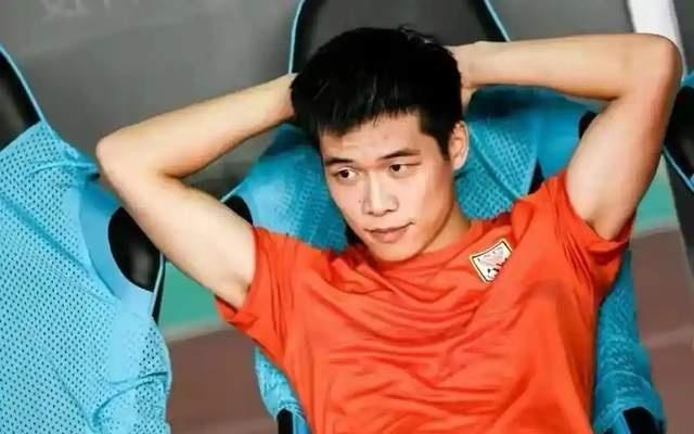 续约后3场0球，泰山银靴不卖力了用小