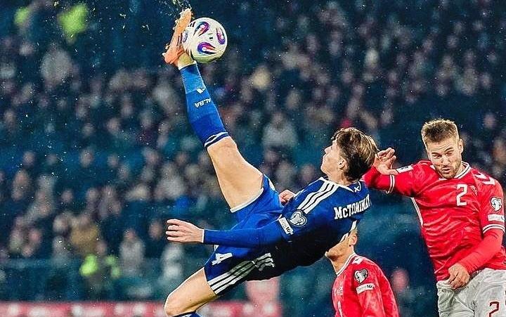 斯基拉：麦克托米奈在夏窗拒绝了沙特