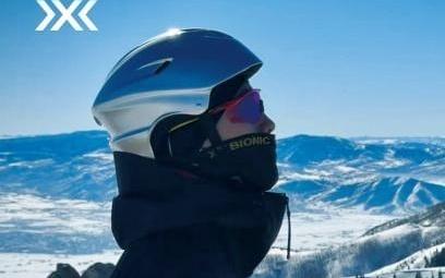 科技凝热爱，王心迪携XBIONIC赴顶峰之约