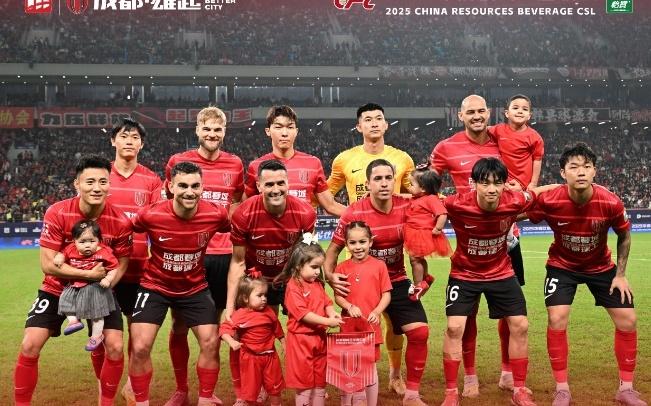 热议蓉城无缘冠军：关键时刻掉链子，中