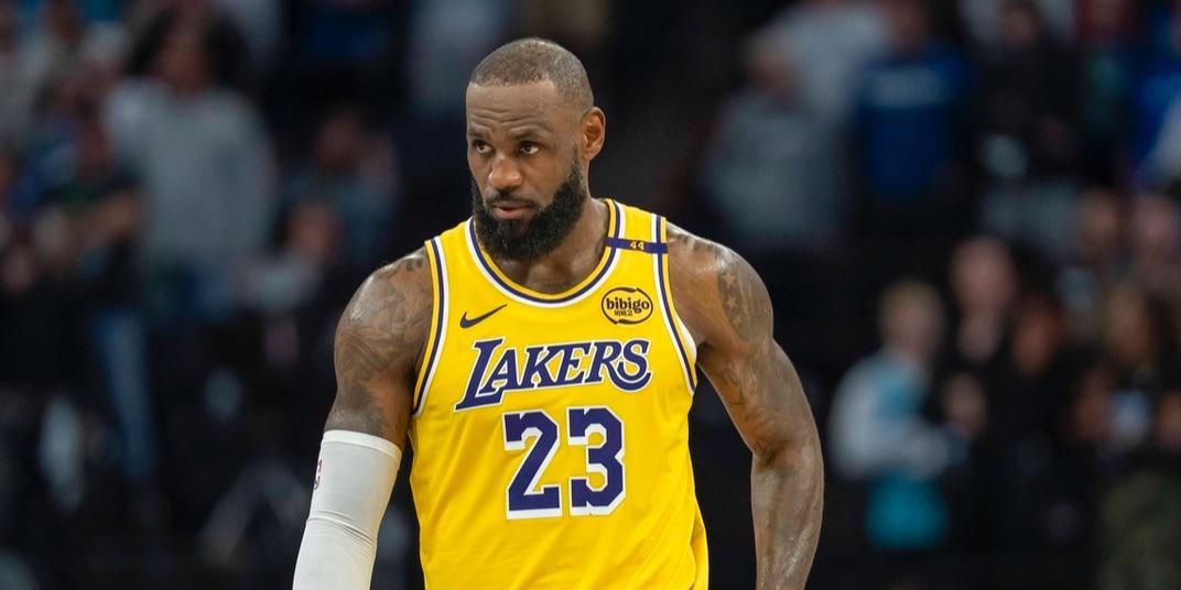 一个人PK全历史！詹姆斯40岁后已23次单场25+！其他人总22次！