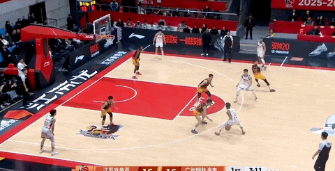 26岁广西球王，在质疑声中成为本土得分王