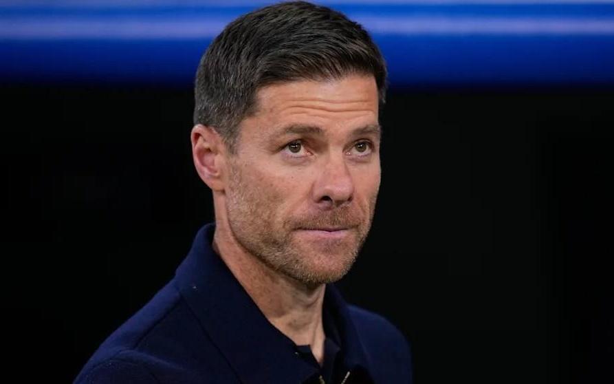 阿斯报：如果机会合适，利物浦、曼城和拜仁都愿意聘请阿隆索