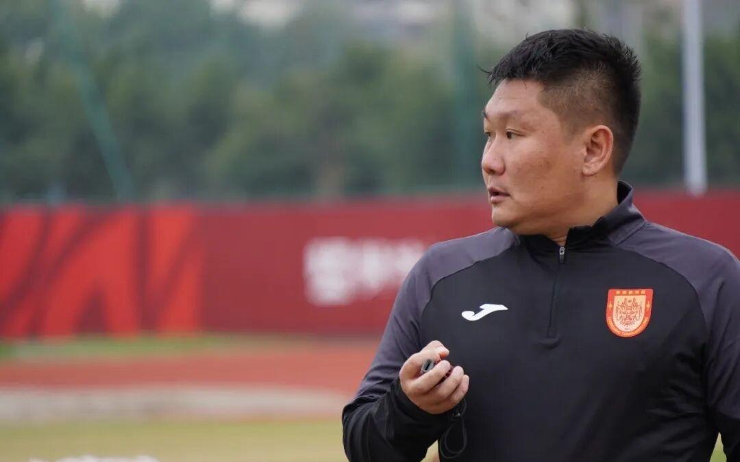 铜梁龙&刘建业：一年级新生的中超逐梦之旅