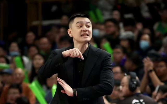 辽宁男篮VS上海！杨鸣拒绝4连败，威尔斯确定出战，央视直播