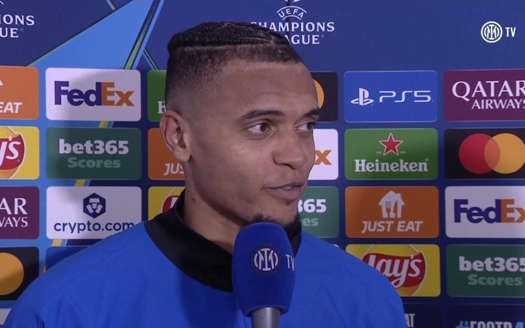 阿坎吉：这样输球很难接受，尤其是被判罚了那样的一粒点球