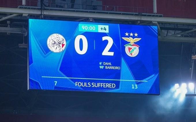 欧冠唯一0分球队，阿贾克斯首次遭遇欧战8连败