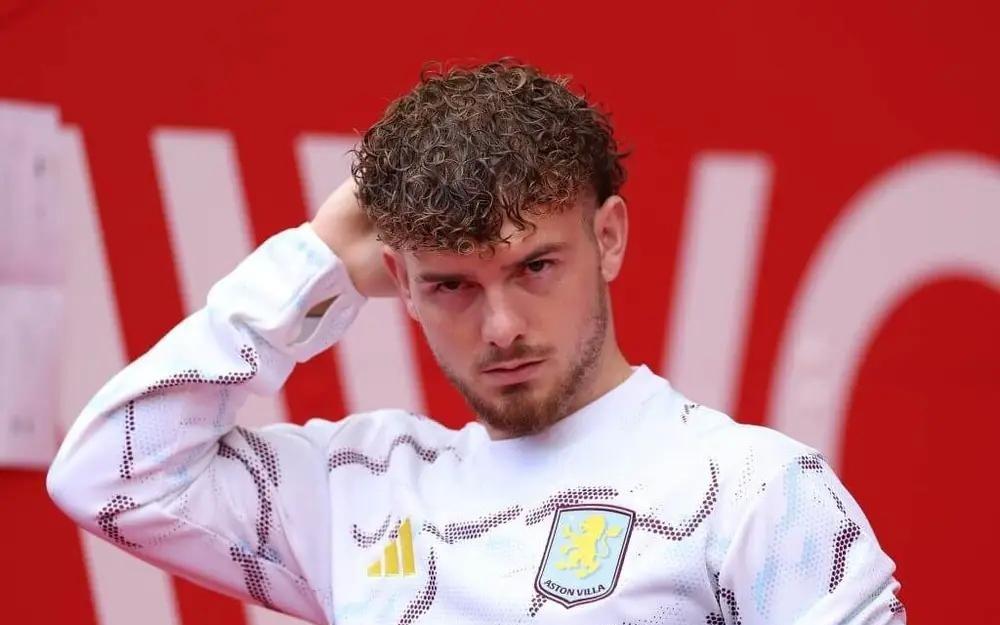 TA：埃利奥特融入维拉的进程较为缓慢