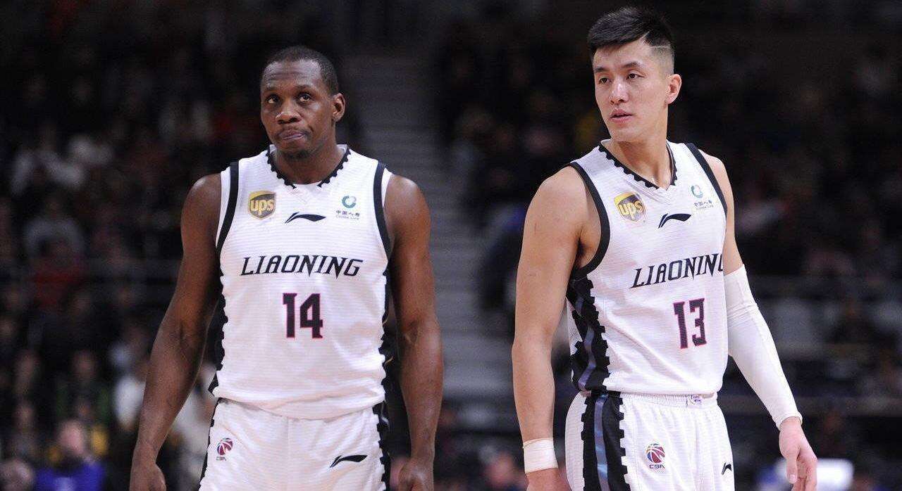 郭艾伦时刻重演！山东国手拯救邱彪，单场25分，谁说他三分不准