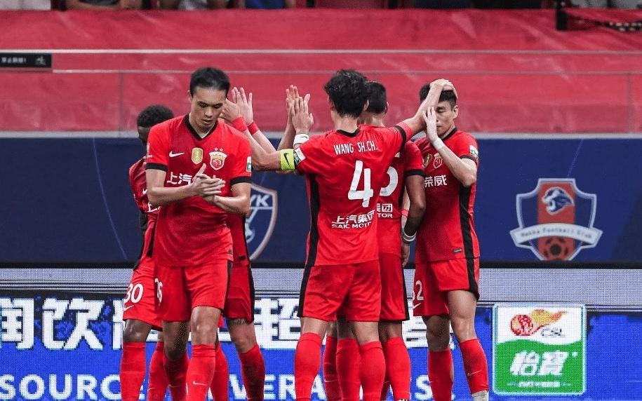 32！33！中超争冠形势1分钟逆转：海港压哨绝杀，成都痛失好局