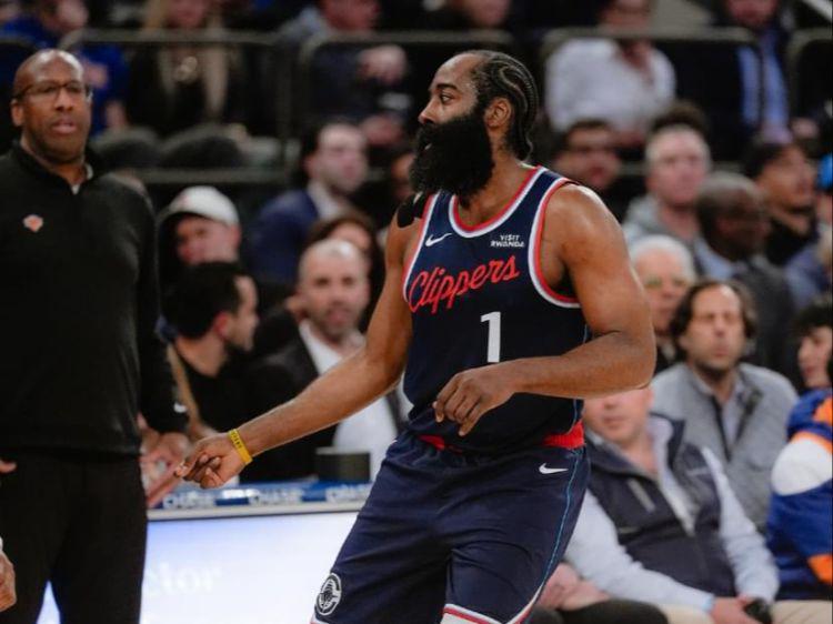 快船111123尼克斯！可怕的不是输球，是哈登伦纳德发生两大变化