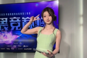 lpl主持人阿芙分享工作动态：一抹薄荷绿