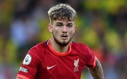 维耶里：黄黑军团可以考虑格里利什，埃利奥特的战术格局庞大