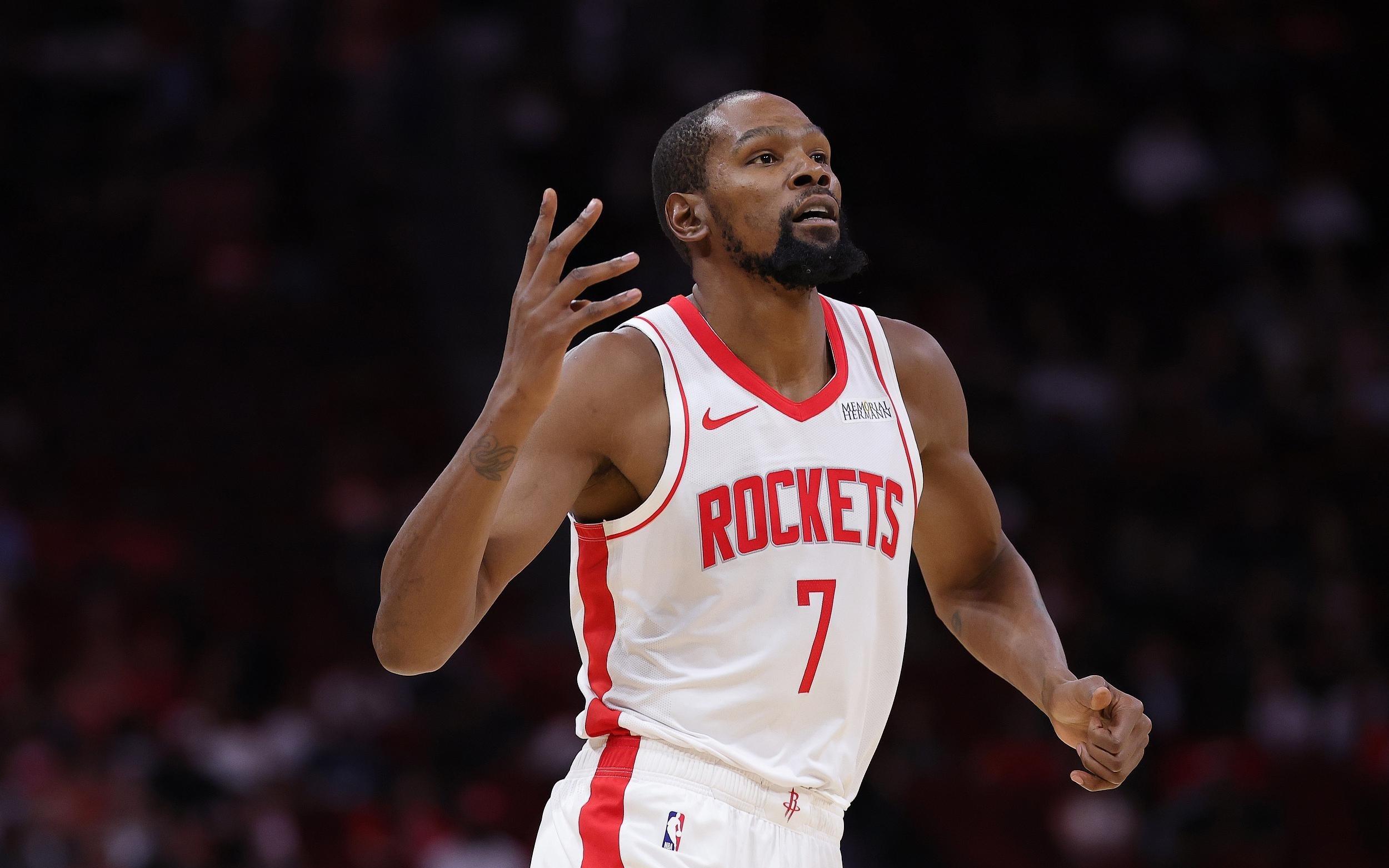 杜兰特：当年的勇士是终极球队，离开后我体验了许多疯狂经历