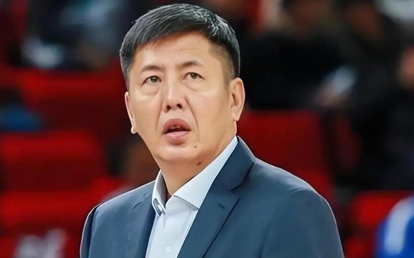 又又又下课！丁伟生涯3次执教浙江男篮全下课新赛季仅1胜4负