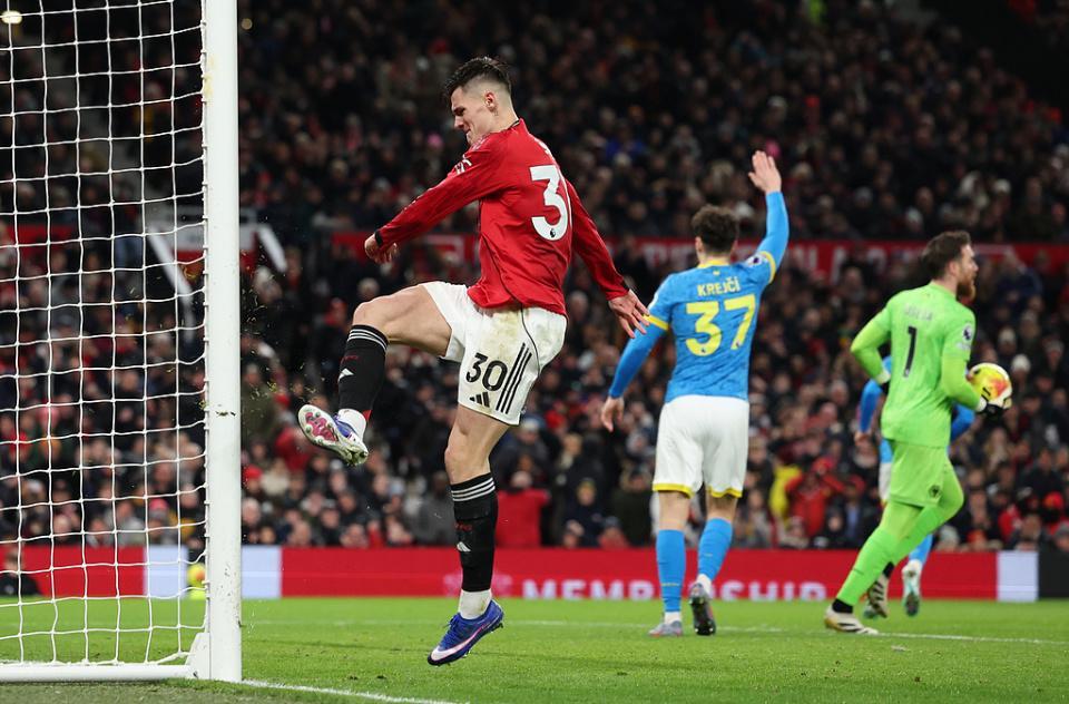 曼联亏麻8500万水货2失良机+获最低